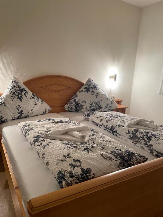Hotel Und Restaurant Gruner Hahn Elsenfeld Екстер'єр фото